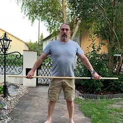 Shoulder Dislocate Starting Position