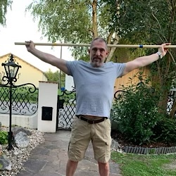 Shoulder Dislocate Mid Position